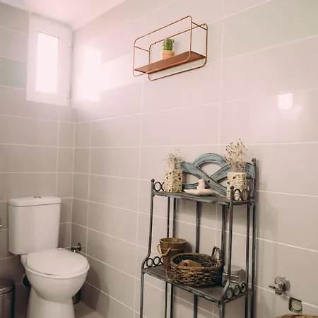 Captain's Spacious House Near The - Happy