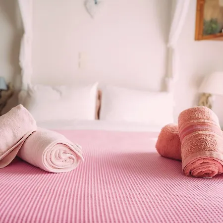 Captain's Spacious House Near The - Happy