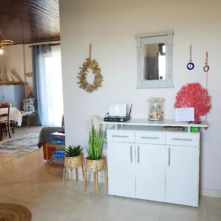 Captain's Spacious House Near The - Happy *